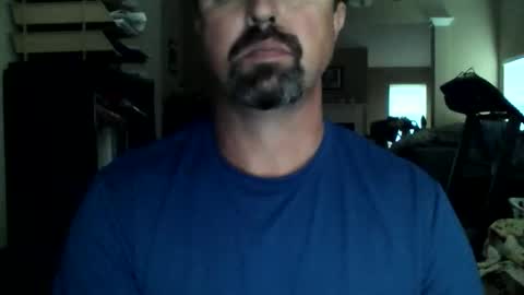 nvrenuff1979 online show from May 11, 2026, 11:38 am