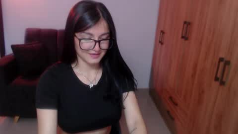 NyahMackenzie online show from March 17, 2026, 7:50 pm