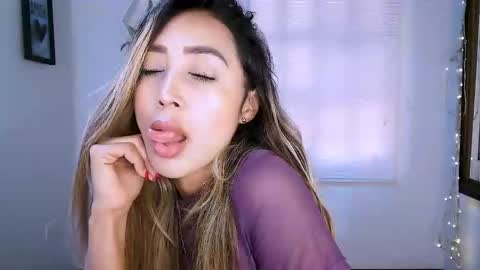 Snapshot of nycole_1988 chatting on September 18, 2025, 3:03 pm Nycole online show from September 18, 2025, 3:03 pm