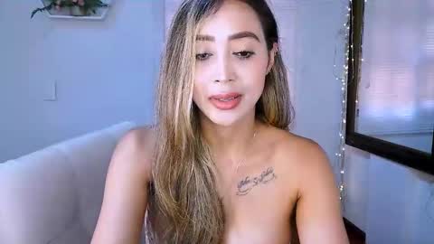 Snapshot of nycole_1988 chatting on October 5, 2025, 6:06 pm Nycole online show from October 5, 2025, 6:06 pm