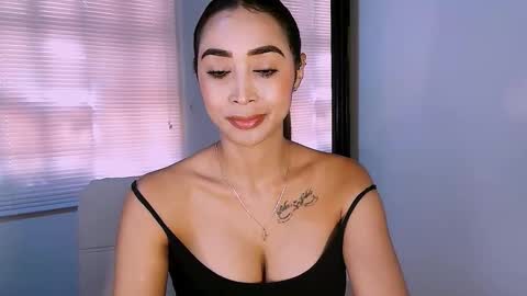 Snapshot of nycole_1988 chatting on February 16, 2026, 2:46 pm Nycole online show from February 16, 2026, 2:46 pm