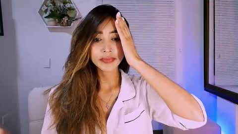 Snapshot of nycole_1988 chatting on March 22, 2026, 2:26 am Nycole online show from March 22, 2026, 2:26 am