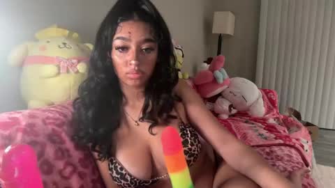 Snapshot of nylasinns chatting on May 23, 2026, 1:55 am nylasinns online show from May 23, 2026, 1:55 am