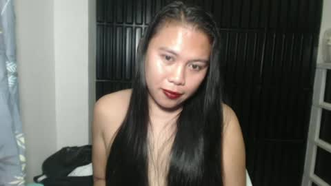 nylecummer online show from June 22, 2026, 9:01 pm
