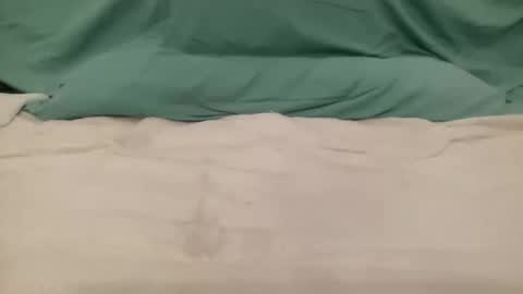 Sissy slut online show from May 20, 2026, 9:43 pm