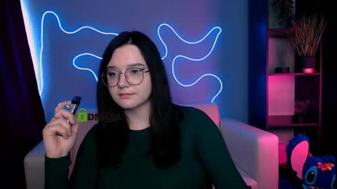 Mira online show from April 26, 2026, 1:42 pm