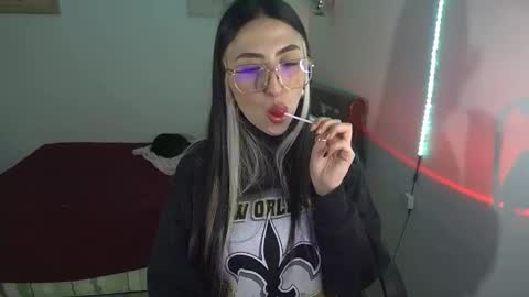 Snapshot of nymph_frida chatting on February 21, 2026, 5:52 am Frida online show from February 21, 2026, 5:52 am