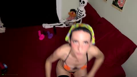 Nymphaea online show from October 26, 2025, 12:05 am