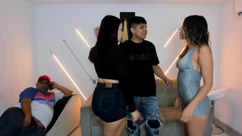 Snapshot of nympho_nathy_sophi chatting on March 10, 2026, 1:05 pm nympho_nathy_sophi online show from March 10, 2026, 1:05 pm