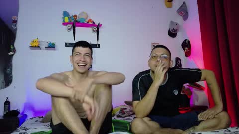 Snapshot of nymphobuddies chatting on December 2, 2025, 3:23 am David and Steven Independents online show from December 2, 2025, 3:23 am