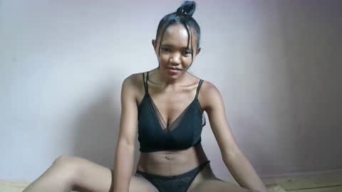 Snapshot of nympholinha chatting on February 24, 2025, 10:59 am nympholinha online show from February 24, 2025, 10:59 am