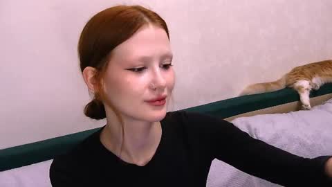 nyra_thira online show from August 2, 2026, 11:36 pm