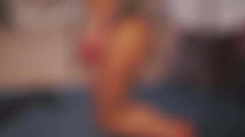 nyrobinova online show from February 15, 2025, 4:25 am