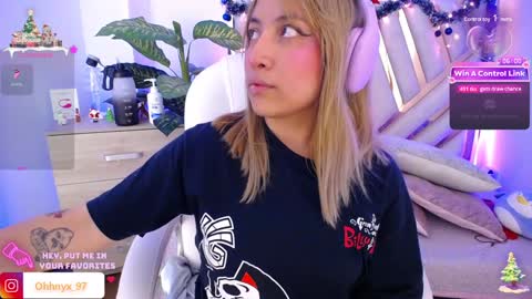 Alex   .    online show from December 17, 2024, 8:01 am
