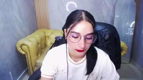 Snapshot of nyx_kitty_a chatting on June 13, 2026, 12:58 pm Nia online show from June 13, 2026, 12:58 pm