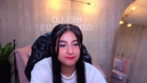 Snapshot of nyx_kitty_a chatting on June 18, 2026, 2:56 am Nia online show from June 18, 2026, 2:56 am