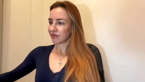 Anastasia online show from December 19, 2025, 8:32 am