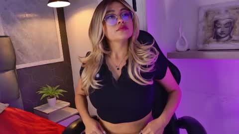 Nyx online show from July 29, 2026, 2:04 pm