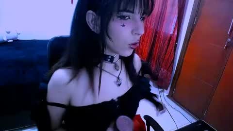 Nyxxei online show from June 16, 2026, 10:34 pm