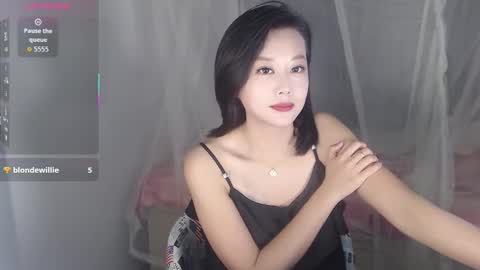 Snapshot of o_ava_o chatting on November 13, 2025, 1:10 pm O vav online show from November 13, 2025, 1:10 pm