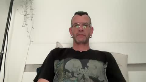 Jonathan Deep online show from June 13, 2026, 10:02 am