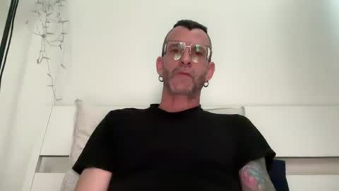 Jonathan Deep online show from June 14, 2026, 10:17 am