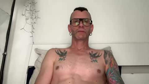 Snapshot of o_johnny_deep_o chatting on July 31, 2026, 12:15 pm Jonathan Deep online show from July 31, 2026, 12:15 pm