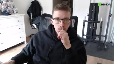 Snapshot of oatking chatting on April 10, 2026, 9:14 am Oatking online show from April 10, 2026, 9:14 am