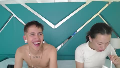 Snapshot of oblivionlove chatting on March 7, 2026, 5:32 pm oblivionlove online show from March 7, 2026, 5:32 pm