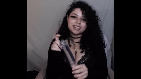 Snapshot of obscurabruised chatting on January 1, 2025, 7:41 am Obscura online show from January 1, 2025, 7:41 am