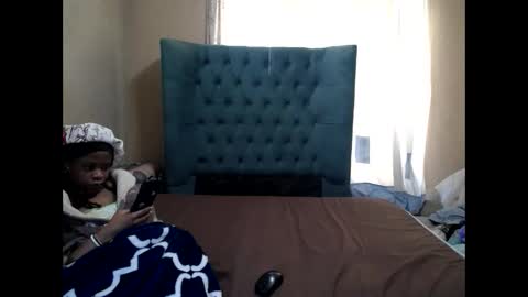 obsessedmimi online show from June 11, 2026, 11:08 am