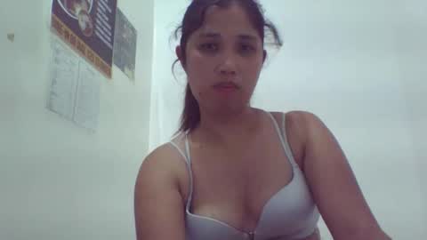 Snapshot of obsidian_r0se19 chatting on October 15, 2025, 10:15 am obsidian_r0se19 online show from October 15, 2025, 10:15 am