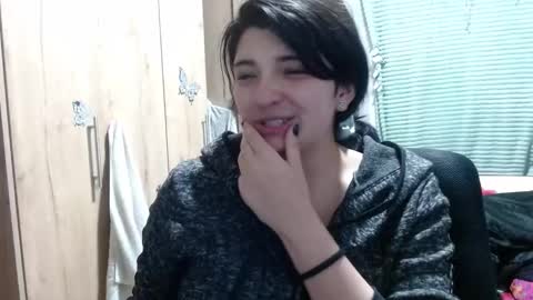 Snapshot of obsidianorchid_ chatting on December 21, 2025, 11:34 pm obsidianorchid_ online show from December 21, 2025, 11:34 pm