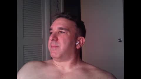 Snapshot of oceanmanx chatting on September 26, 2025, 3:21 am Ocean online show from September 26, 2025, 3:21 am