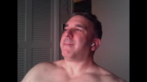 Snapshot of oceanmanx chatting on October 28, 2025, 1:20 am Ocean online show from October 28, 2025, 1:20 am