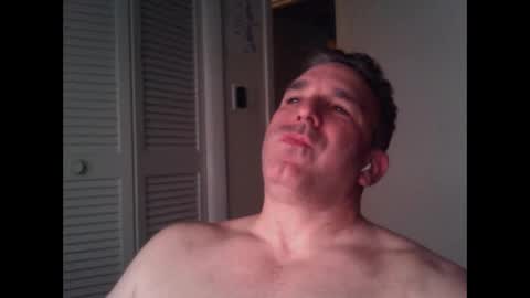 Snapshot of oceanmanx chatting on November 1, 2025, 12:45 am Ocean online show from November 1, 2025, 12:45 am