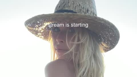 hi im Janasmall boobs big heart  warm pussy  online show from February 17, 2025, 10:47 pm