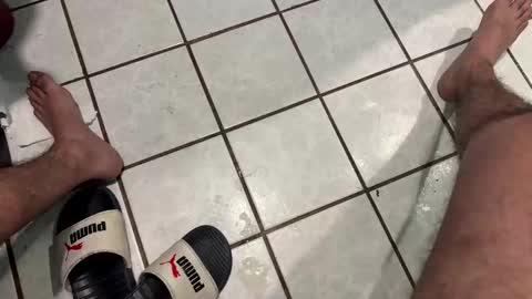 oconner701 online show from November 30, 2025, 11:47 am