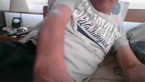 Snapshot of ocorrea chatting on September 21, 2025, 9:38 pm ocorrea online show from September 21, 2025, 9:38 pm