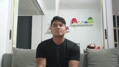 OCTAVIO QUINN online show from December 14, 2024, 7:36 pm