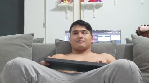 OCTAVIO QUINN online show from December 18, 2024, 8:14 pm