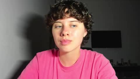 Evie online show from March 15, 2026, 11:27 am