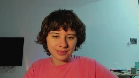 Evie online show from May 11, 2026, 4:15 pm