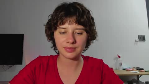 Evie online show from May 14, 2026, 3:30 pm