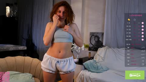 Selena online show from January 28, 2025, 10:01 pm