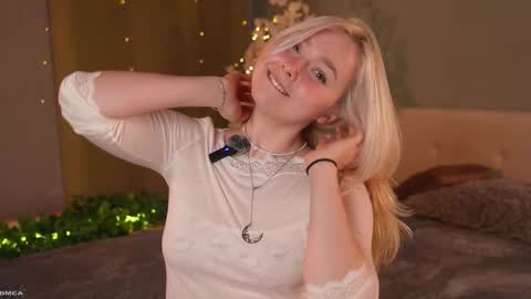 Alice online show from December 2, 2025, 8:37 pm