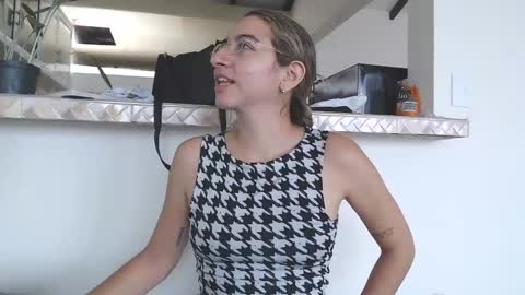 Val online show from January 23, 2025, 3:22 pm