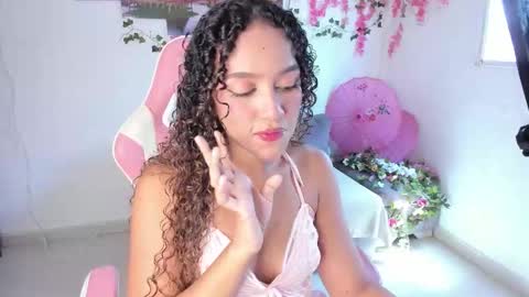 Odette  online show from October 5, 2025, 5:00 pm