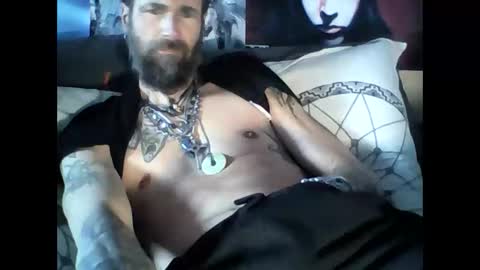 oedipe666cam online show from March 12, 2025, 3:51 pm