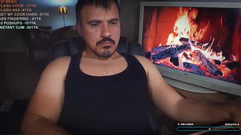 Snapshot of officeman7 chatting on November 12, 2025, 4:51 pm officeman7 online show from November 12, 2025, 4:51 pm